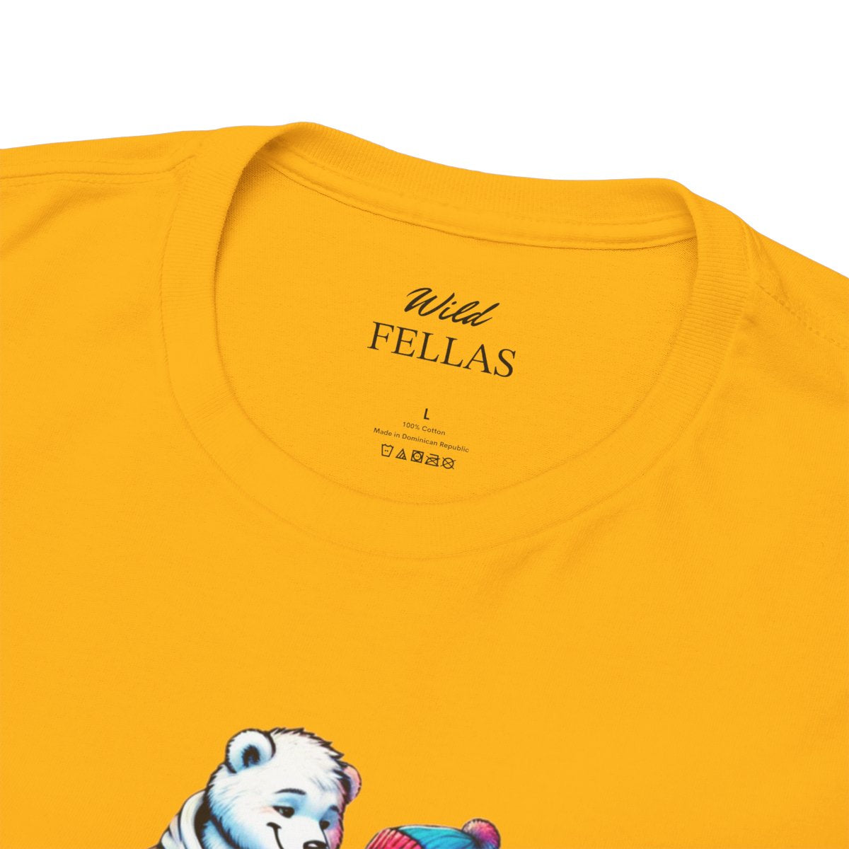 Chillin' Women's T-Shirt featuring a stylish polar bear couple in casual streetwear animal graphic design